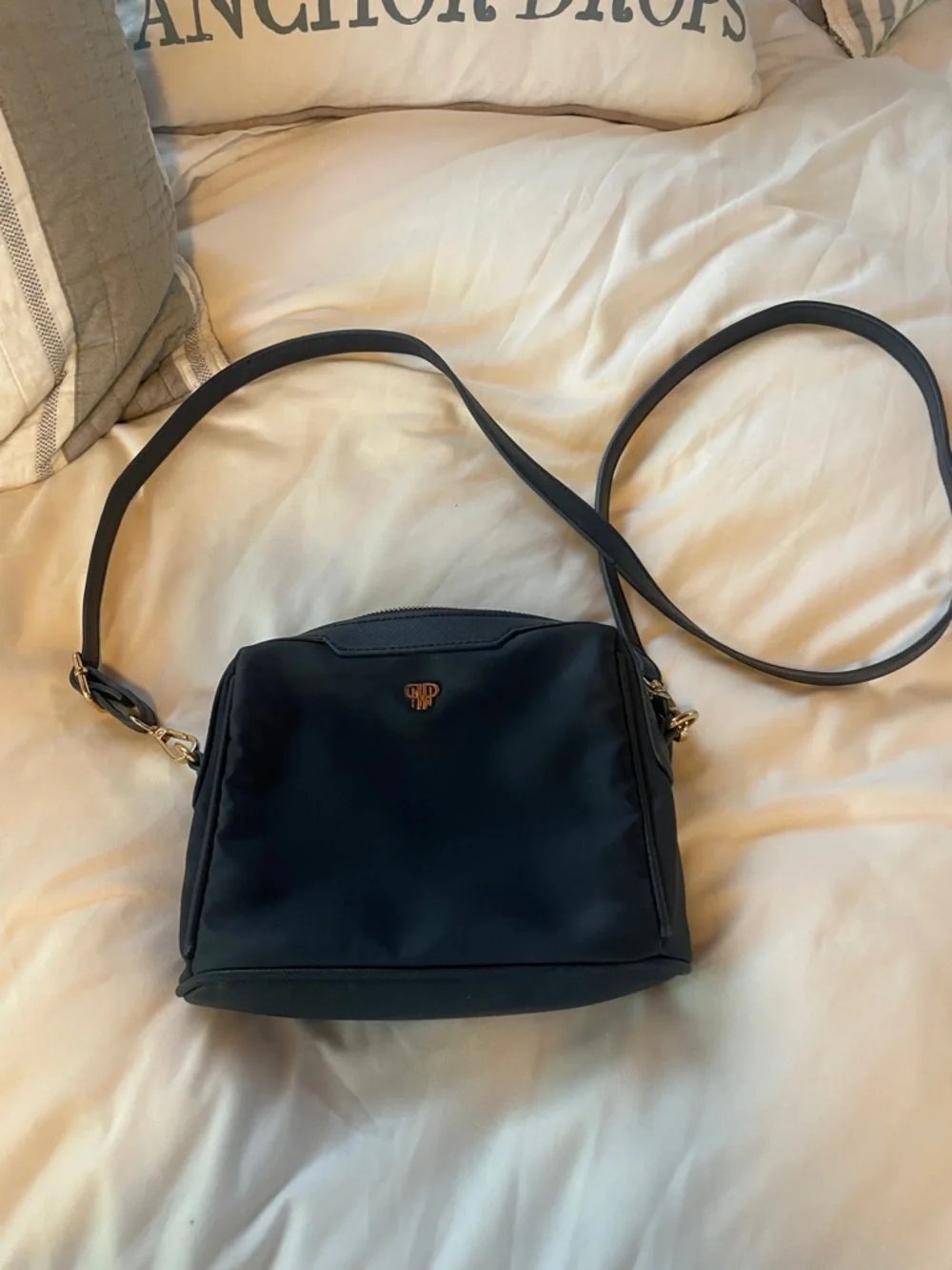 Litt Crossbody bag by PurseN Women's Crossbody Bag - 💡 light inside bag 😊